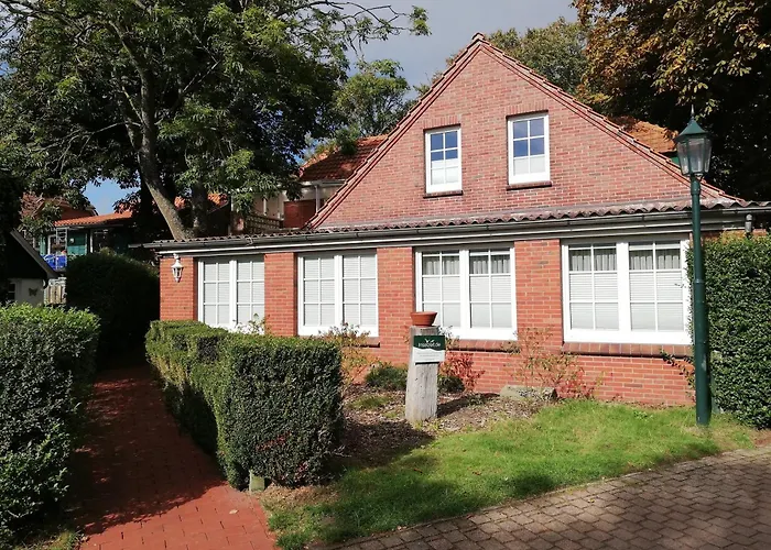 Huus Unner Lee 1 Апартаменты